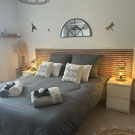 Eden En Luberon Apartment Roussillon  Bagian luar foto